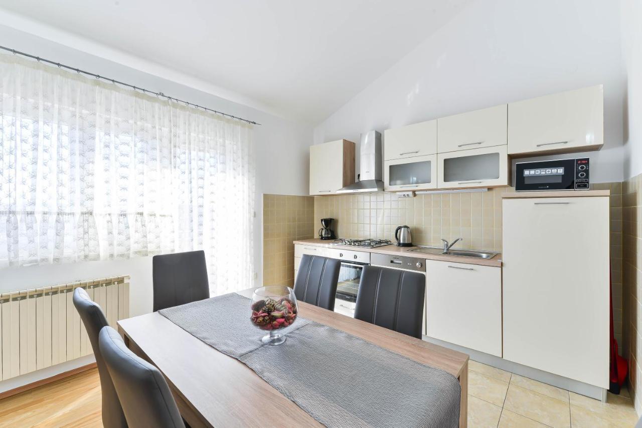 Apartmani Stadion Zadar Ngoại thất bức ảnh