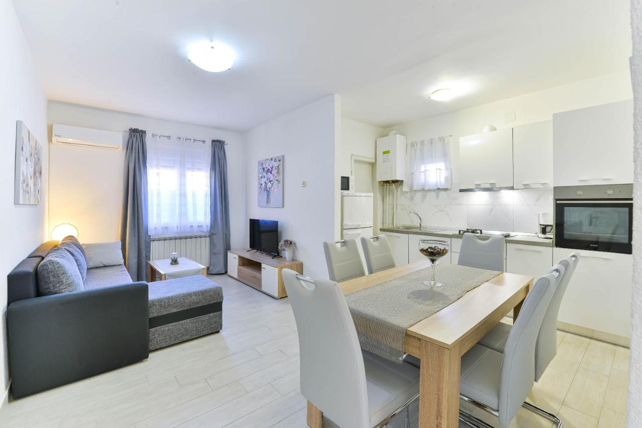 Apartmani Stadion Zadar Ngoại thất bức ảnh