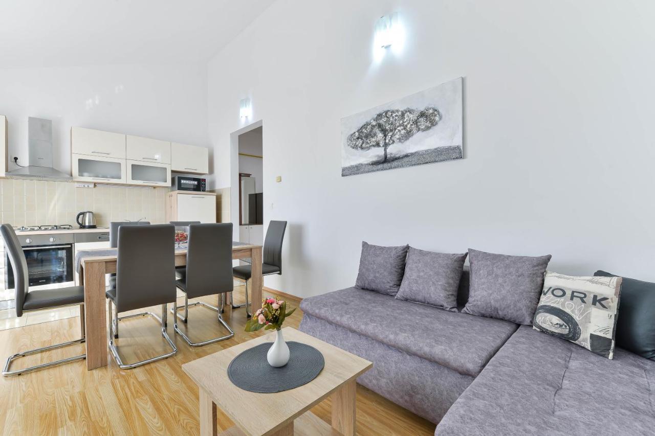 Apartmani Stadion Zadar Ngoại thất bức ảnh
