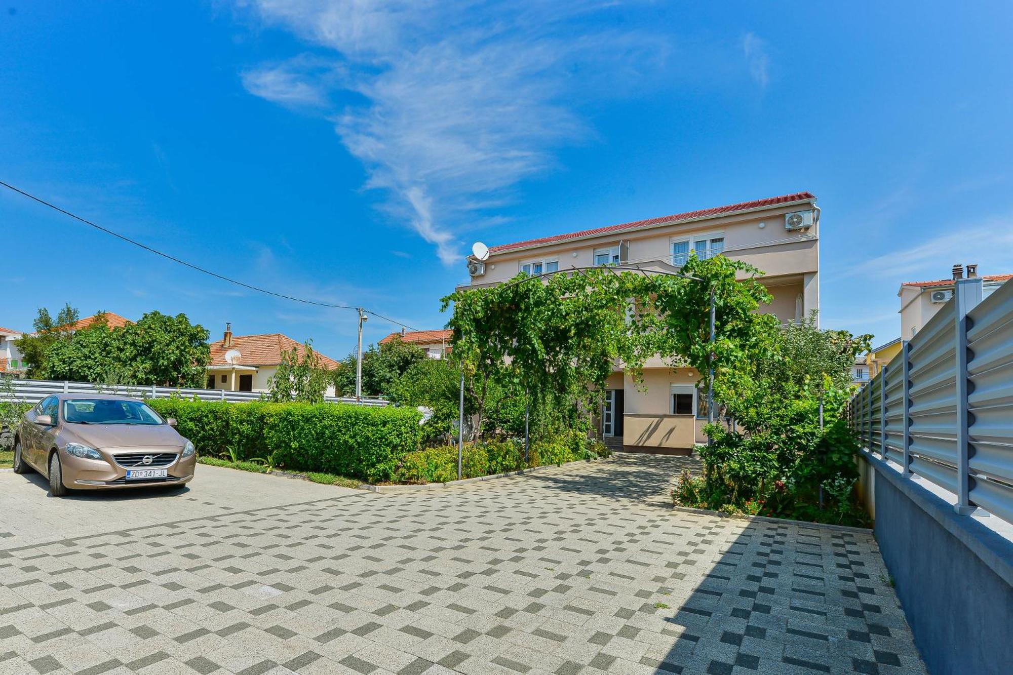 Apartmani Stadion Zadar Ngoại thất bức ảnh